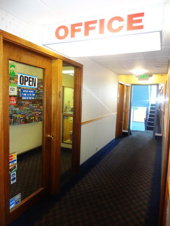 University Suites Hotel