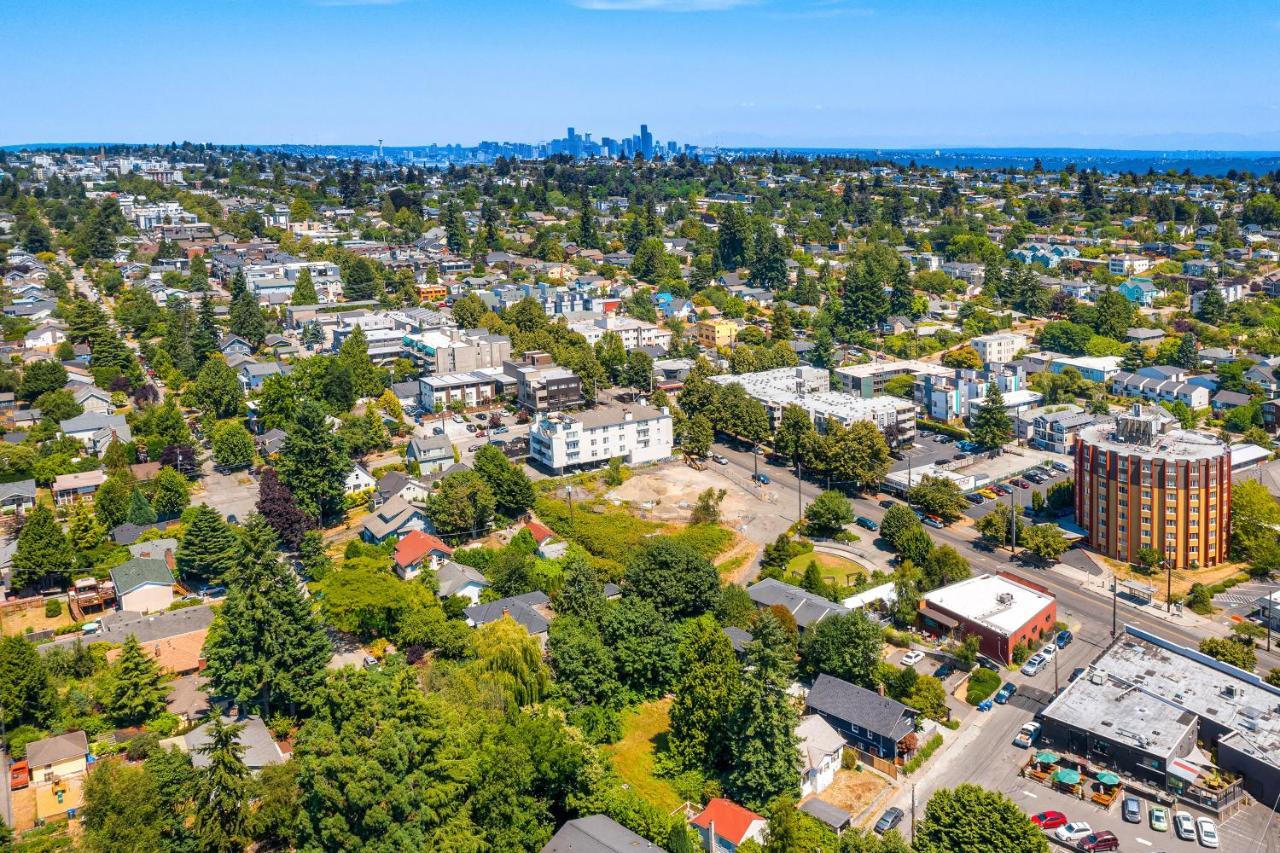The Treehouse * Seattle
