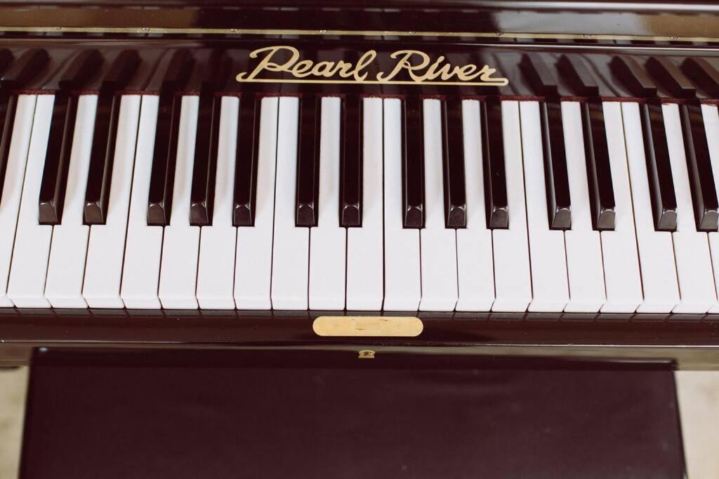 Greenwood Piano Studio Apartment Seattle