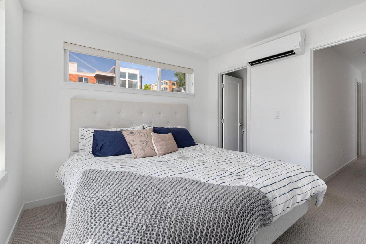 Deactivated- Rooftop Patio With Grill 2br 3ba Central, Walkable Location *