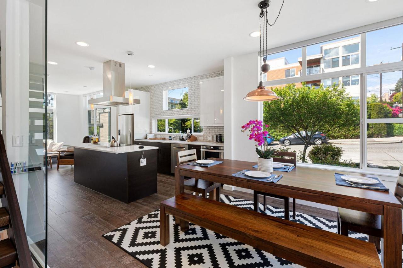 Deactivated- Rooftop Patio With Grill 2br 3ba Central, Walkable Location *