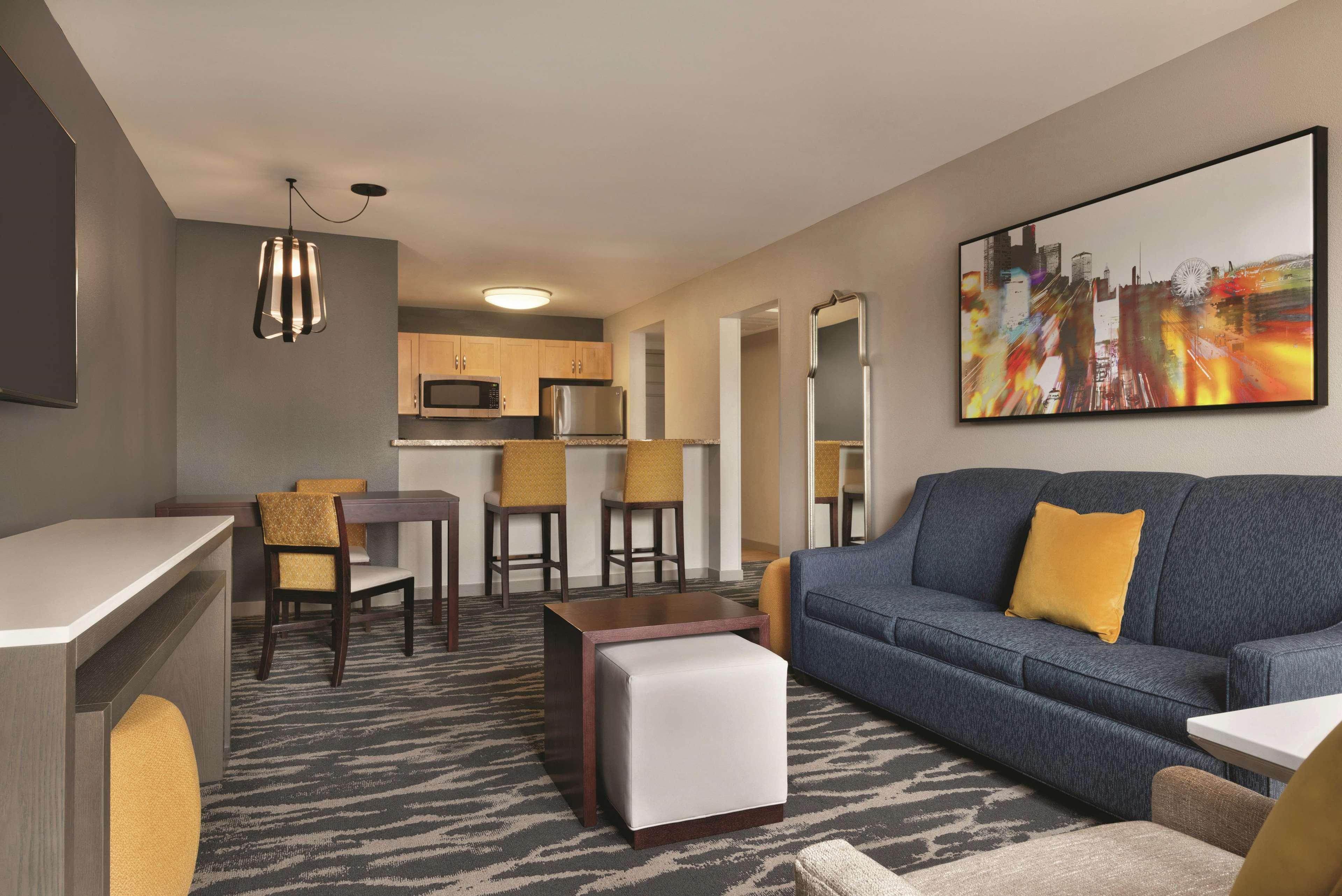 Hotel Homewood By Hilton-seattle Convention Center-pike Street 3*