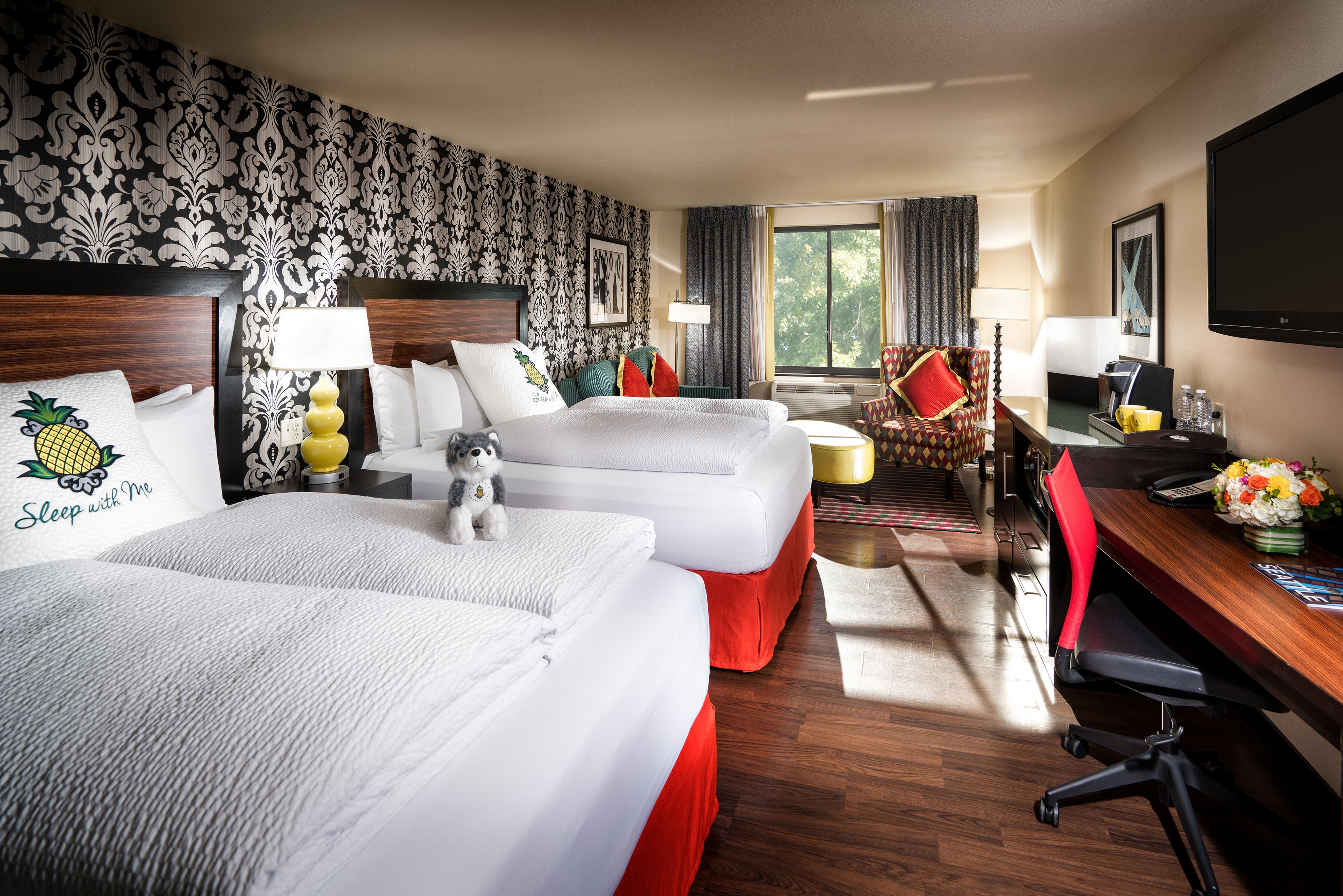 Staypineapple, The Maxwell Hotel, Center Seattle