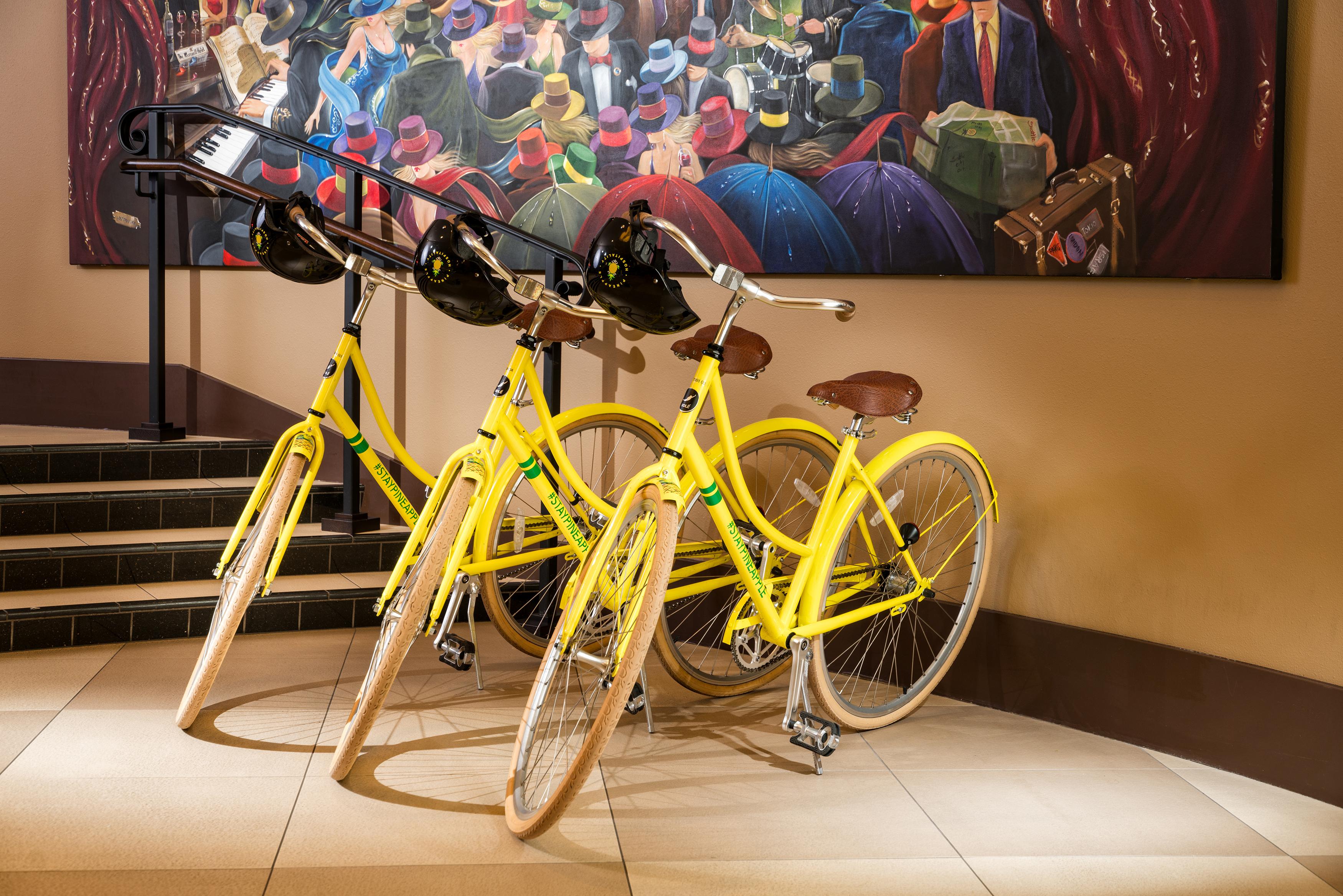 Staypineapple, The Maxwell Hotel, Center Seattle