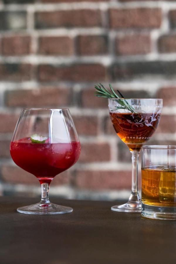 Kimpton Palladian By Ihg Hotel Seattle