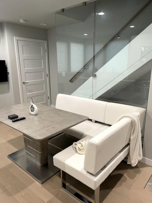 Holiday home Seattle's New Modern Townhouse W/ Private Rooftop *