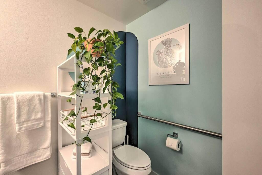 Apartment Stylish Ballard 15 Mins From Space Needle Seattle
