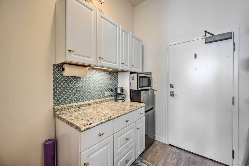 Stylish Ballard 15 Mins From Space Needle *