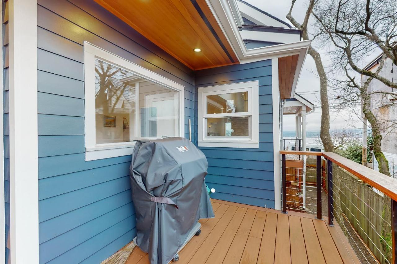Lake Washington Adventures Holiday home *