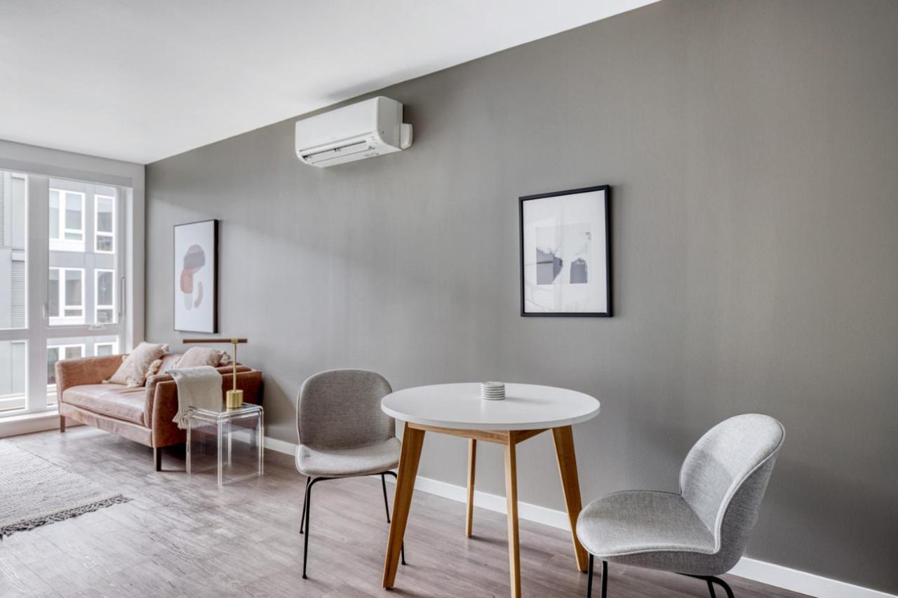 District 1br W Gym Bbq Nr Downtown Sea-546 Apartment *