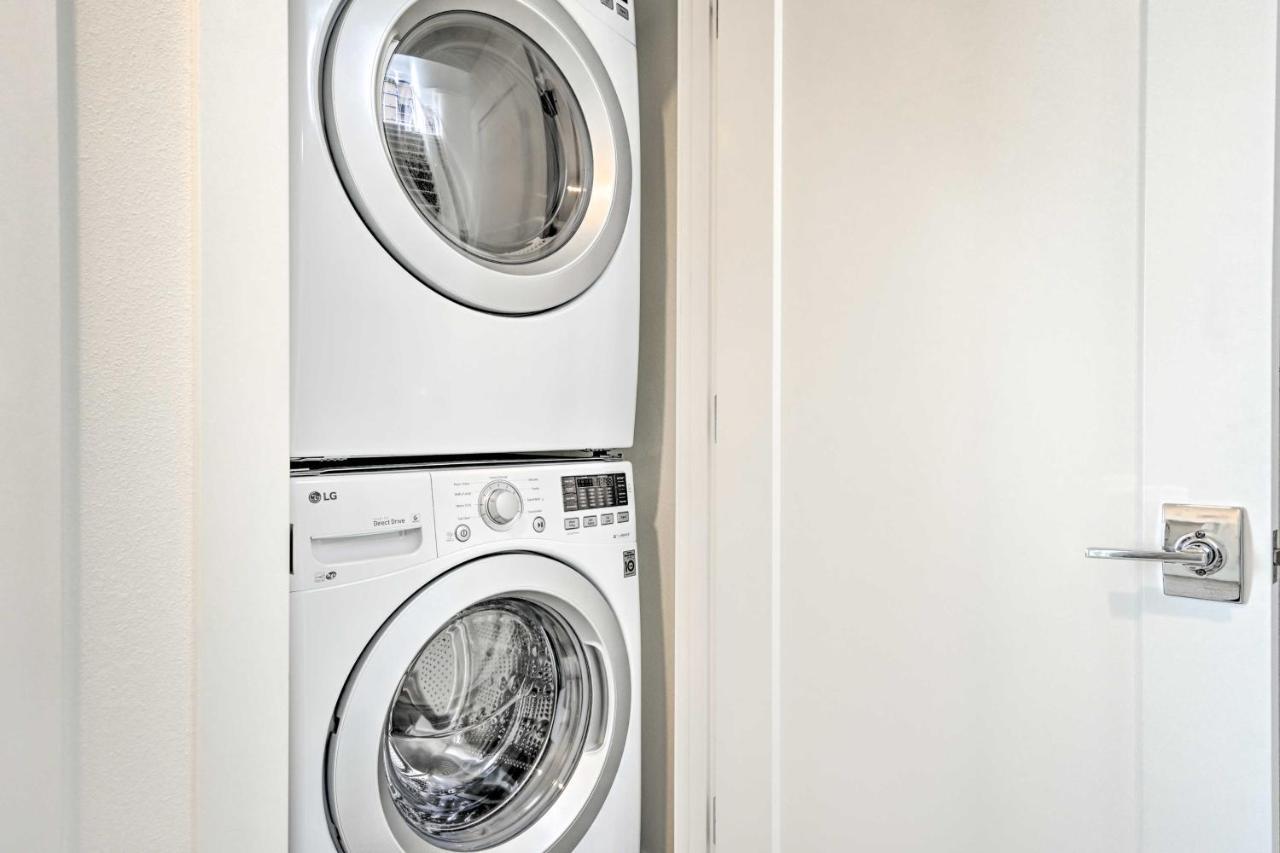 Stylish Townhome In Ballard *