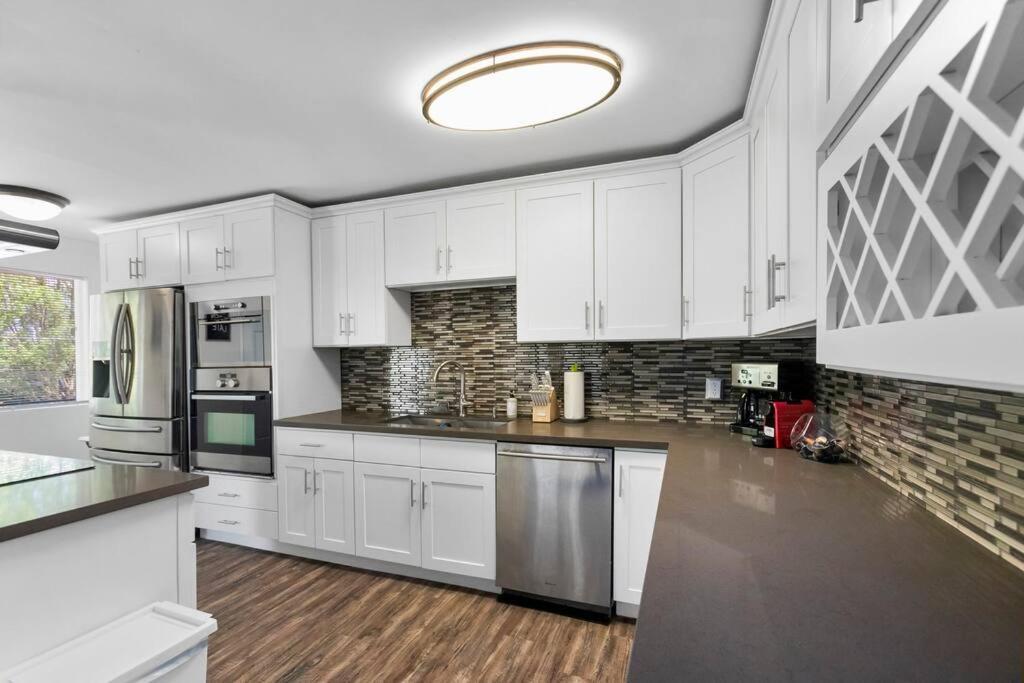 Apartment Epicurean Remodel In Location. *