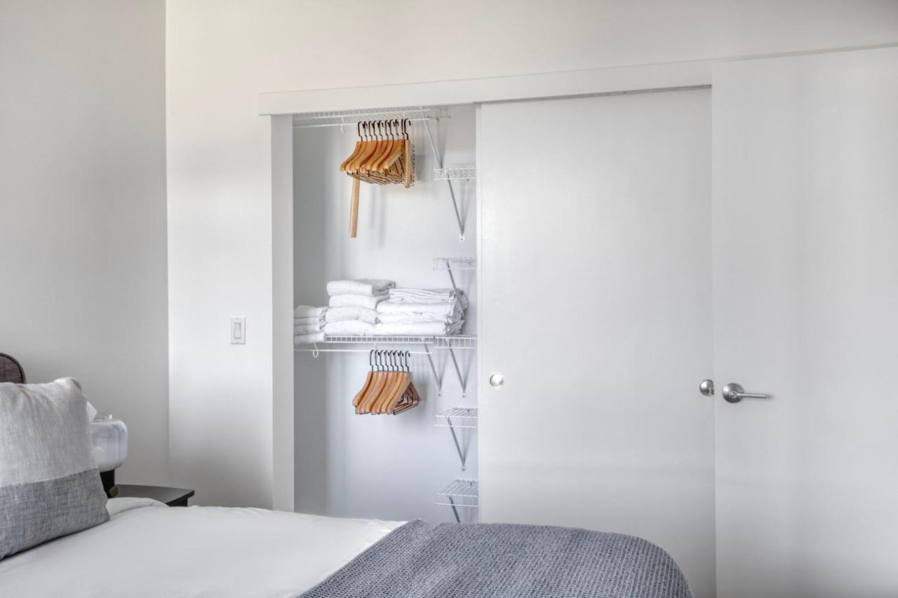 District 1br W Gym Bbq Nr Downtown Sea-550 *