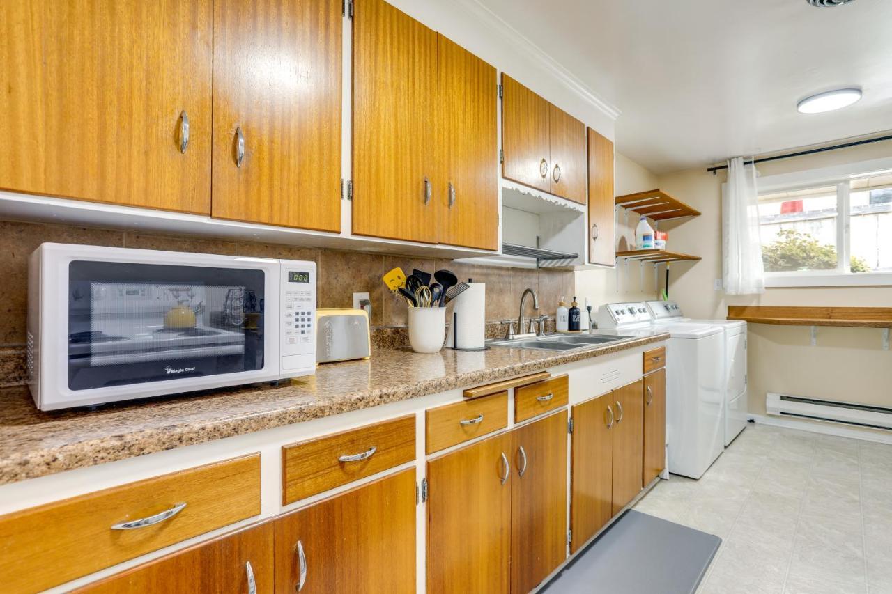 Scandi Boho Apartment, Walk To Waterfront! *