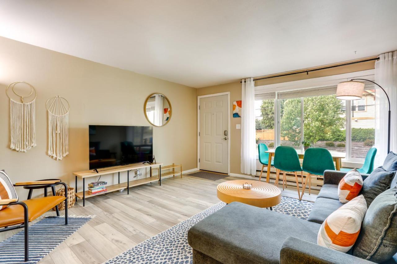Scandi Boho Apartment, Walk To Waterfront! * Seattle