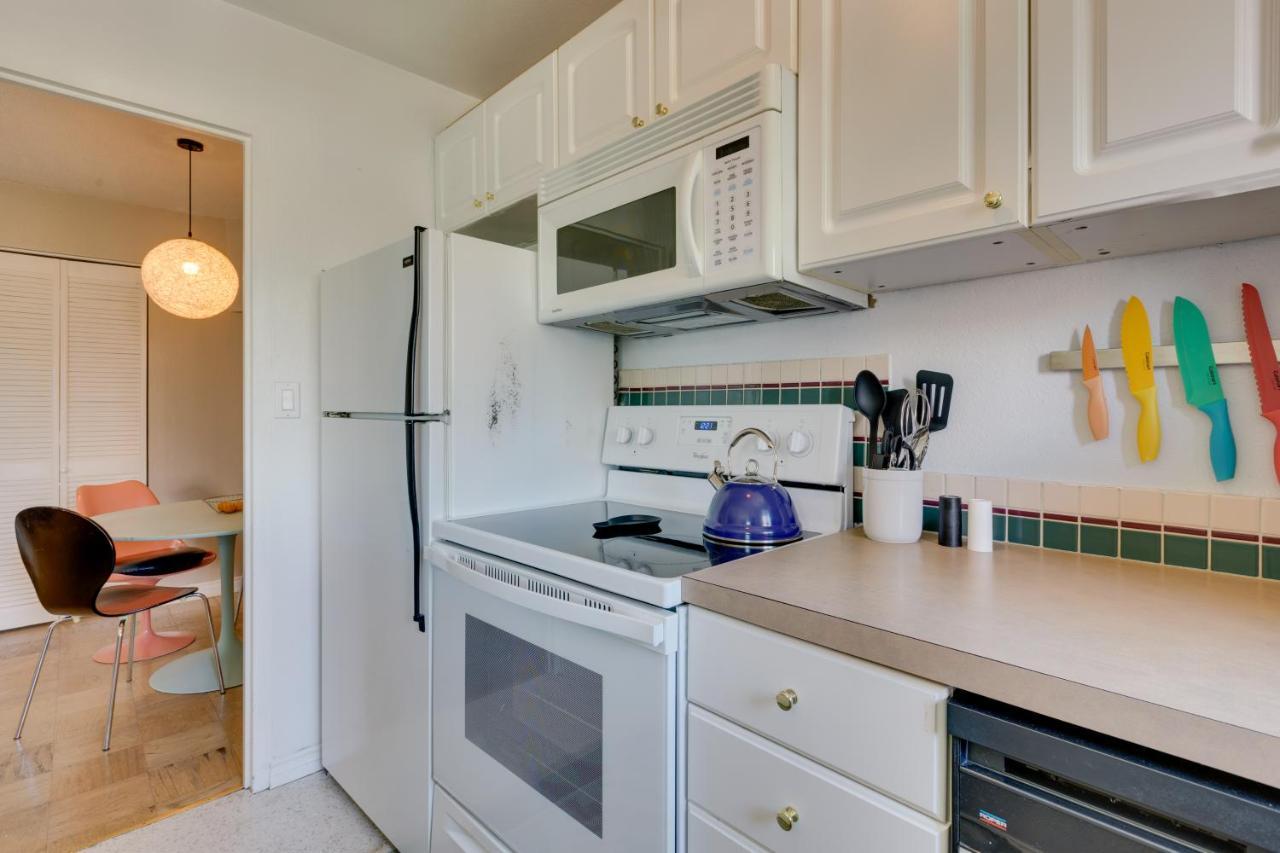 Downtown With Rooftop Deck And Views! Apartment