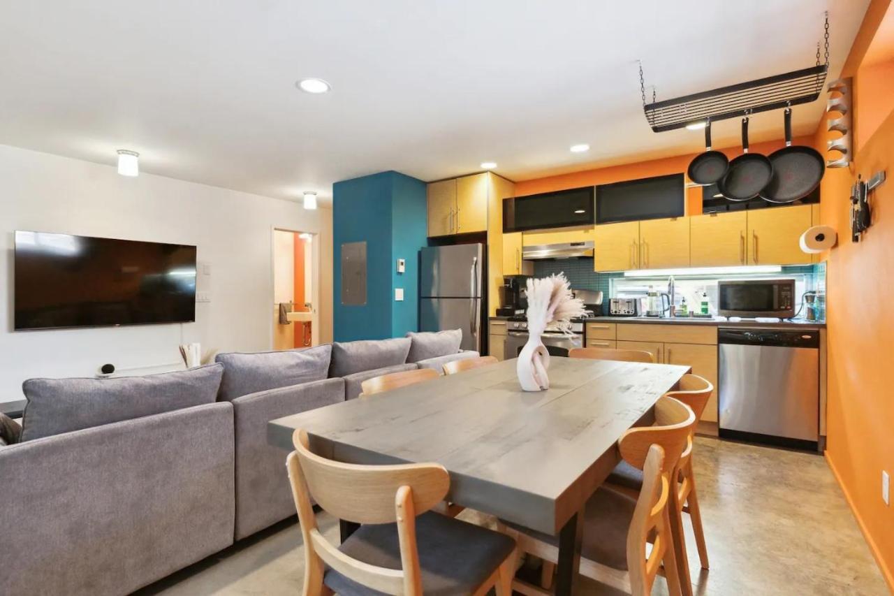 Smart Minimal 3br 2.5bath House With Parking Holiday home *
