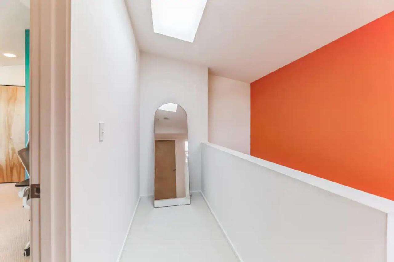 Smart Minimal 3br 2.5bath House With Parking Holiday home *