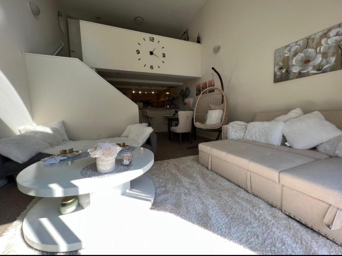 Apartment Cozy Downtown Retreat With Space Needle View Seattle