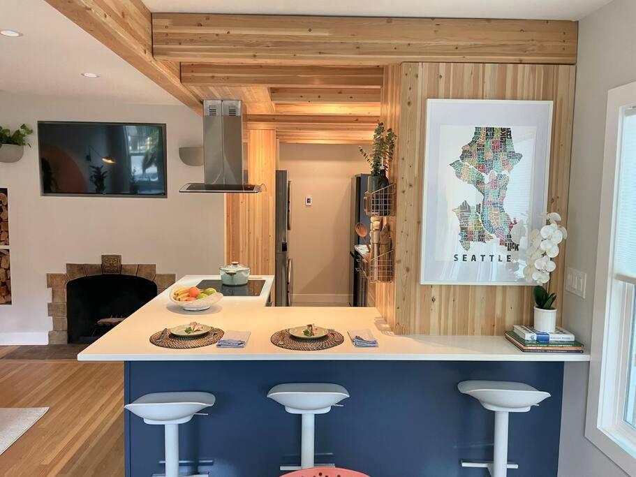 Vibes In North Capitol Hill Holiday home *