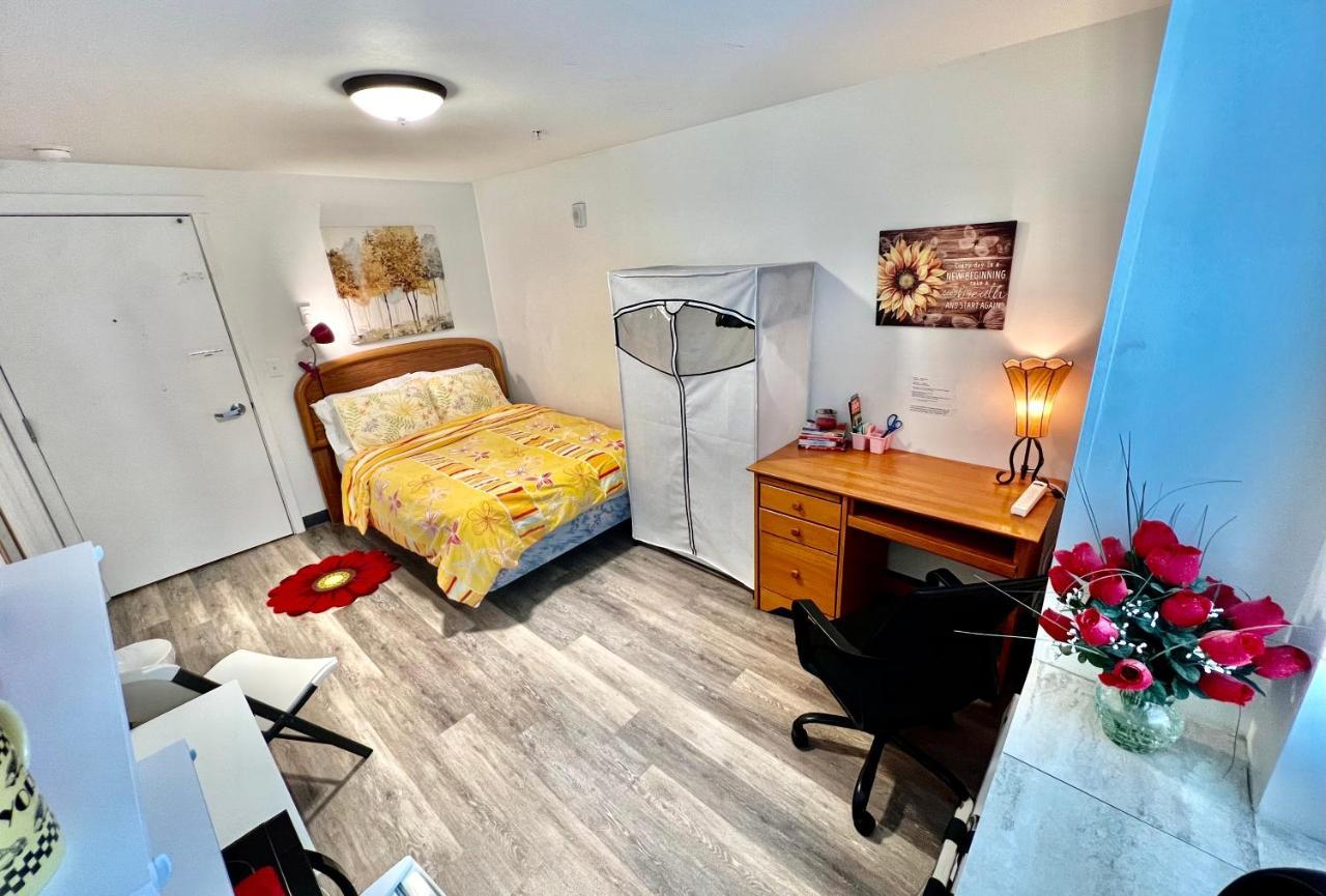Micro 10 Minutes Walk To Of Washington Apartment *