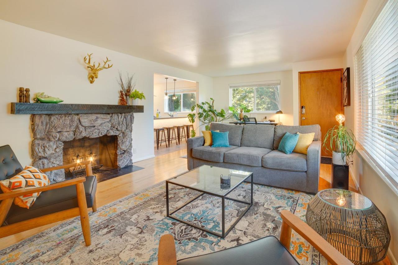 Holiday home Vacation With Hot Tub 5 Mi To Downtown
