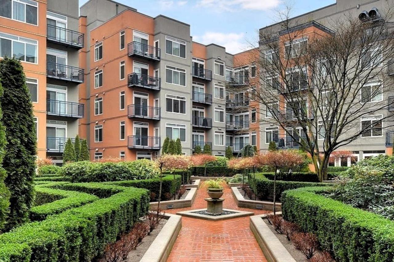 Cityscape Dreams Apartment Seattle
