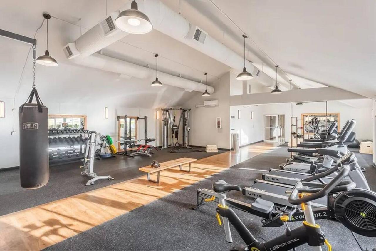Apartment Modern And Spacious Apartment- Gym, Wifi, Free Parking Seattle