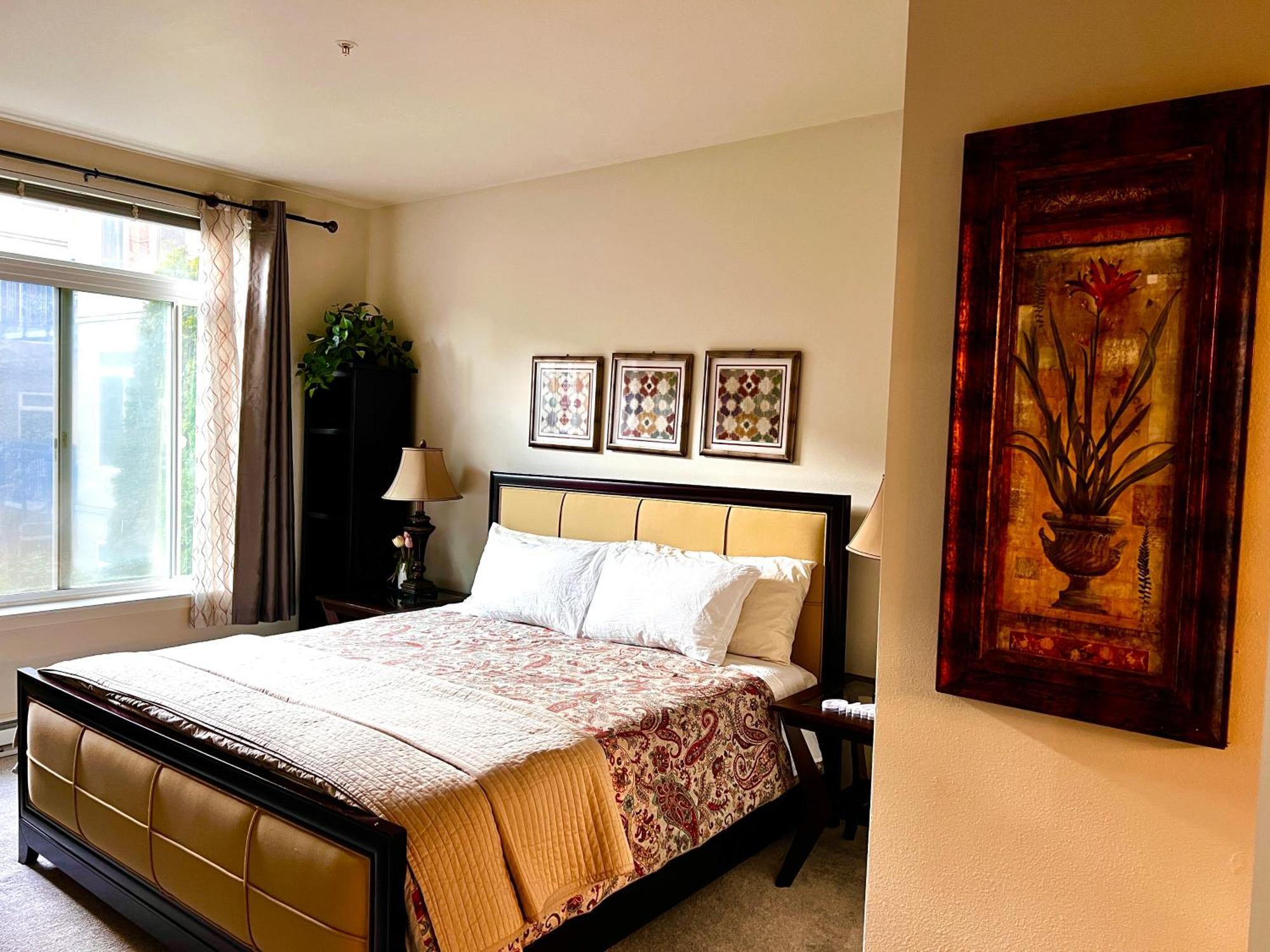 Apartment Cozy Nearby Attractions Center