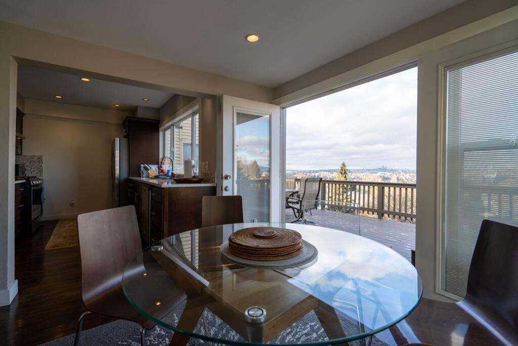 Holiday home Craftsman With View Of Seattle