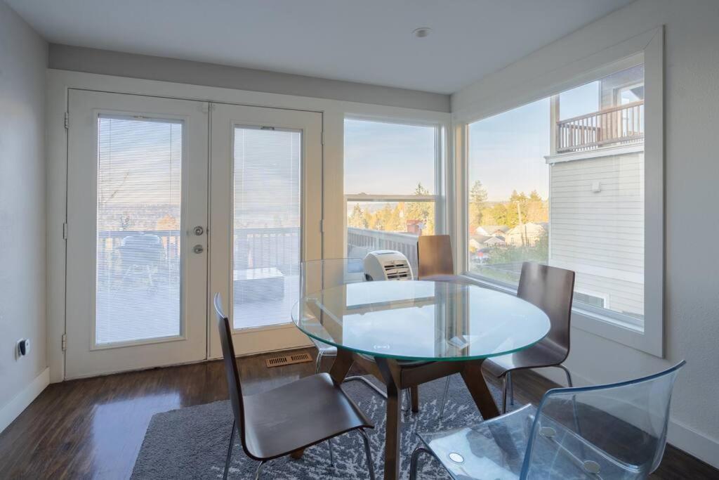 Craftsman With View Of *