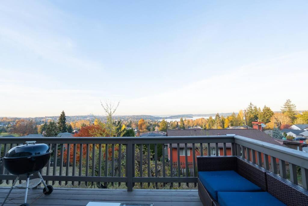 Craftsman With View Of Holiday home *