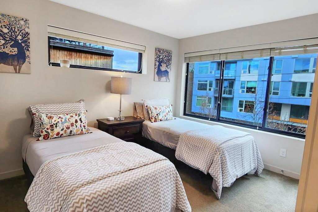 West Seattle's Modern Townhome * Seattle