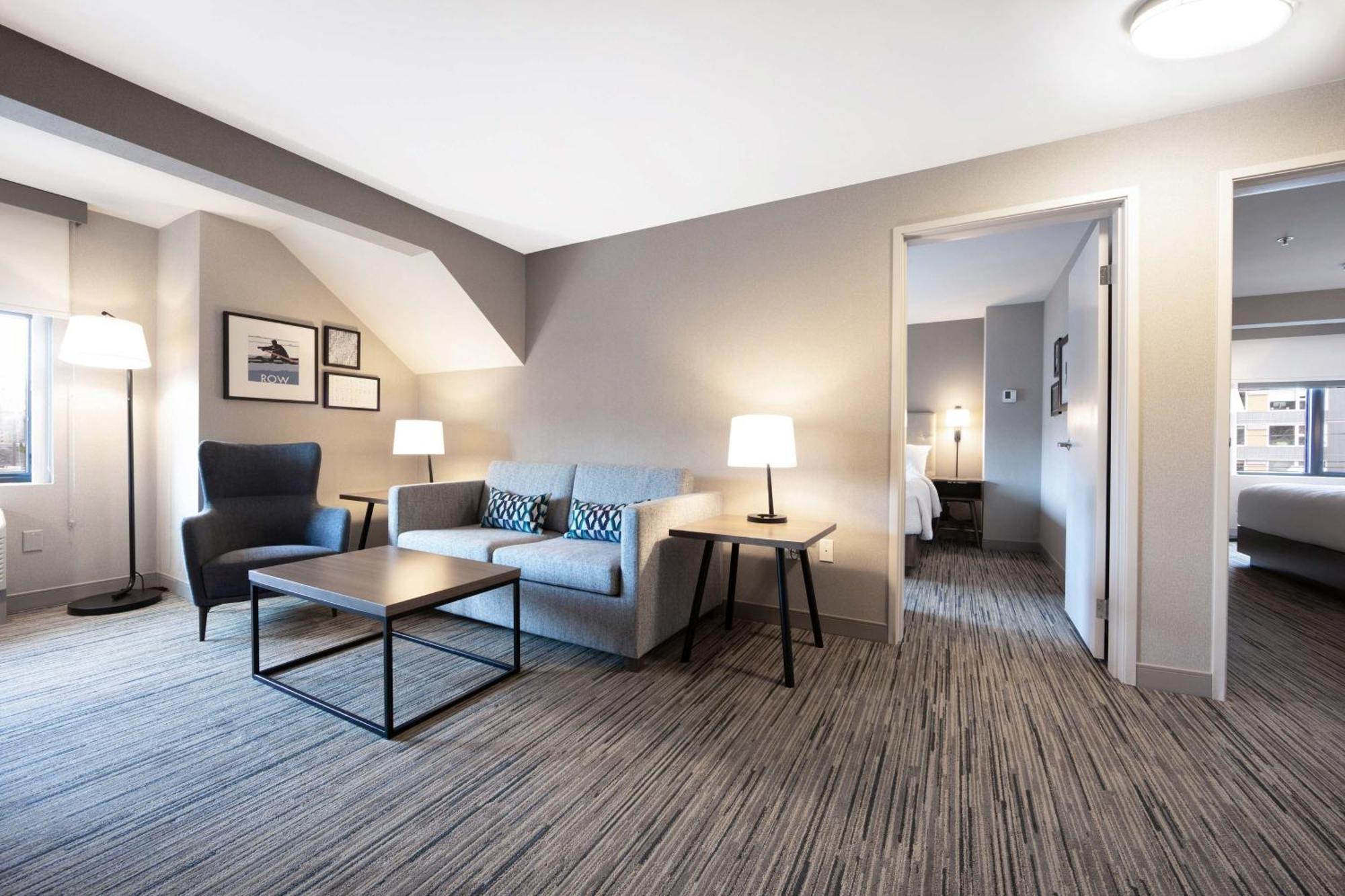 Hotel Four Points By Sheraton Downtown Center