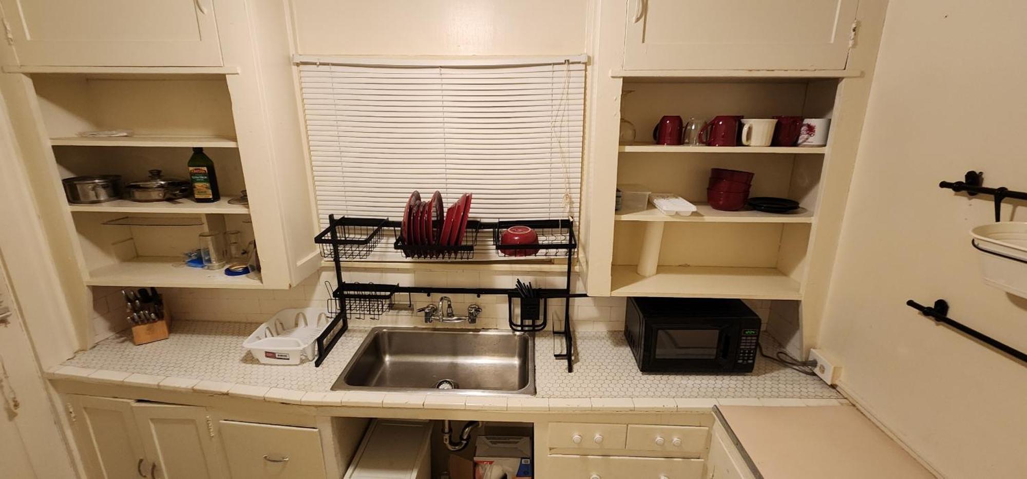 Charming Tudor Union Uw Downtown Apartment Seattle