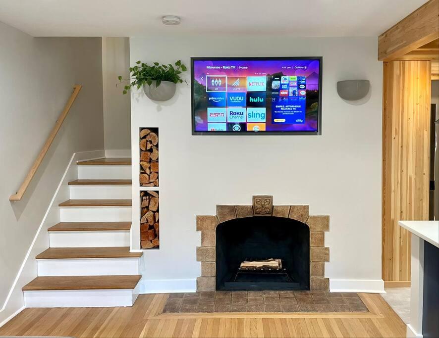 Holiday home Vibes In North Capitol Hill