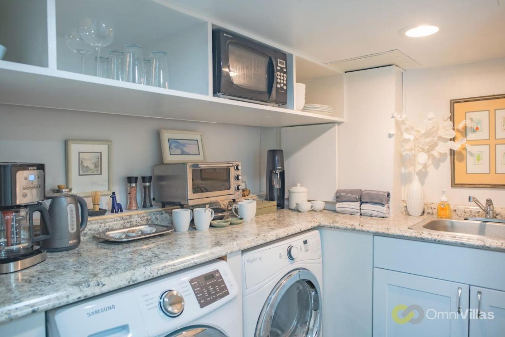 Gorgeous 1 Bedroom Space
