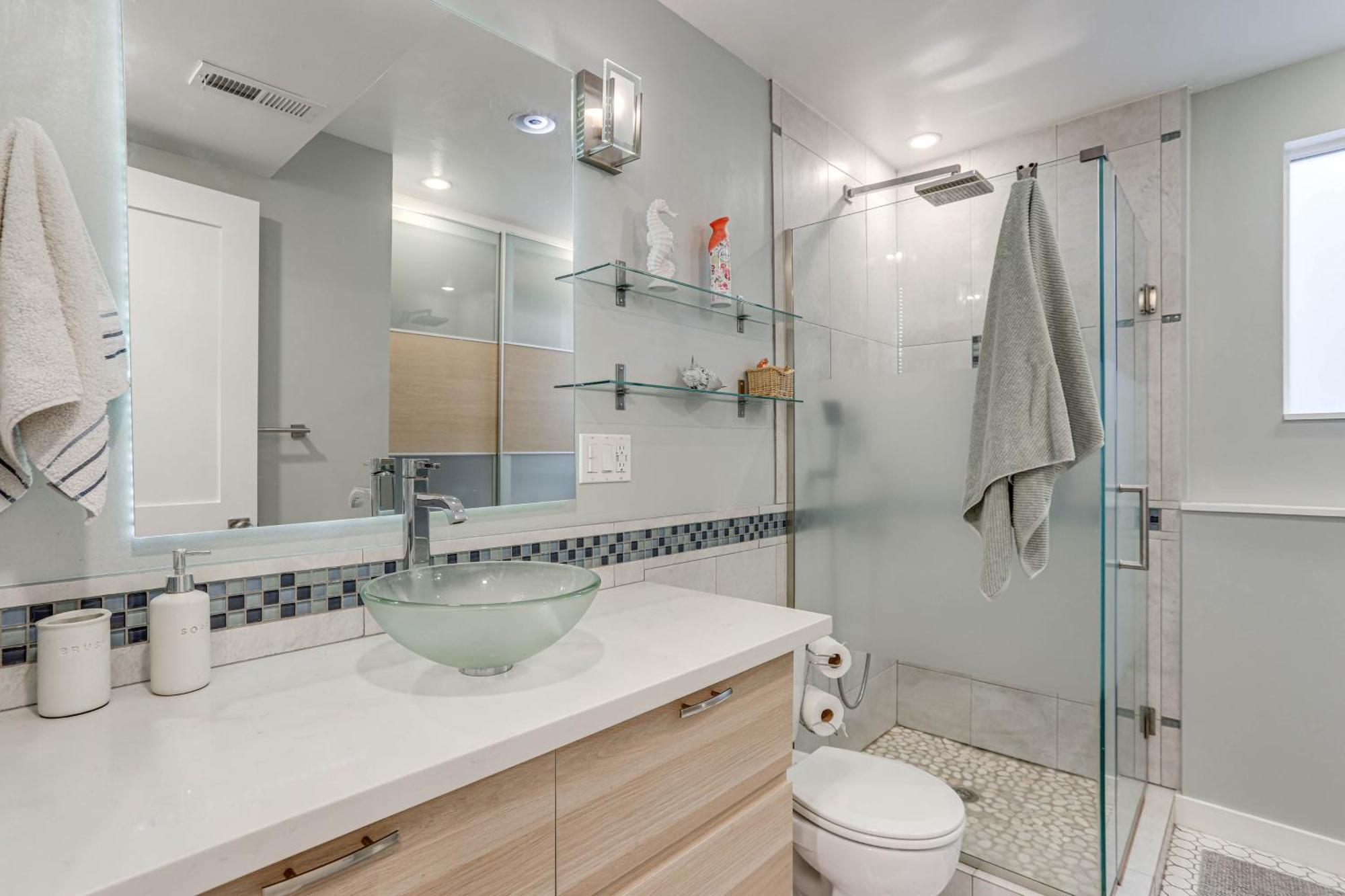 Apartment Modern Near Lake! Seattle
