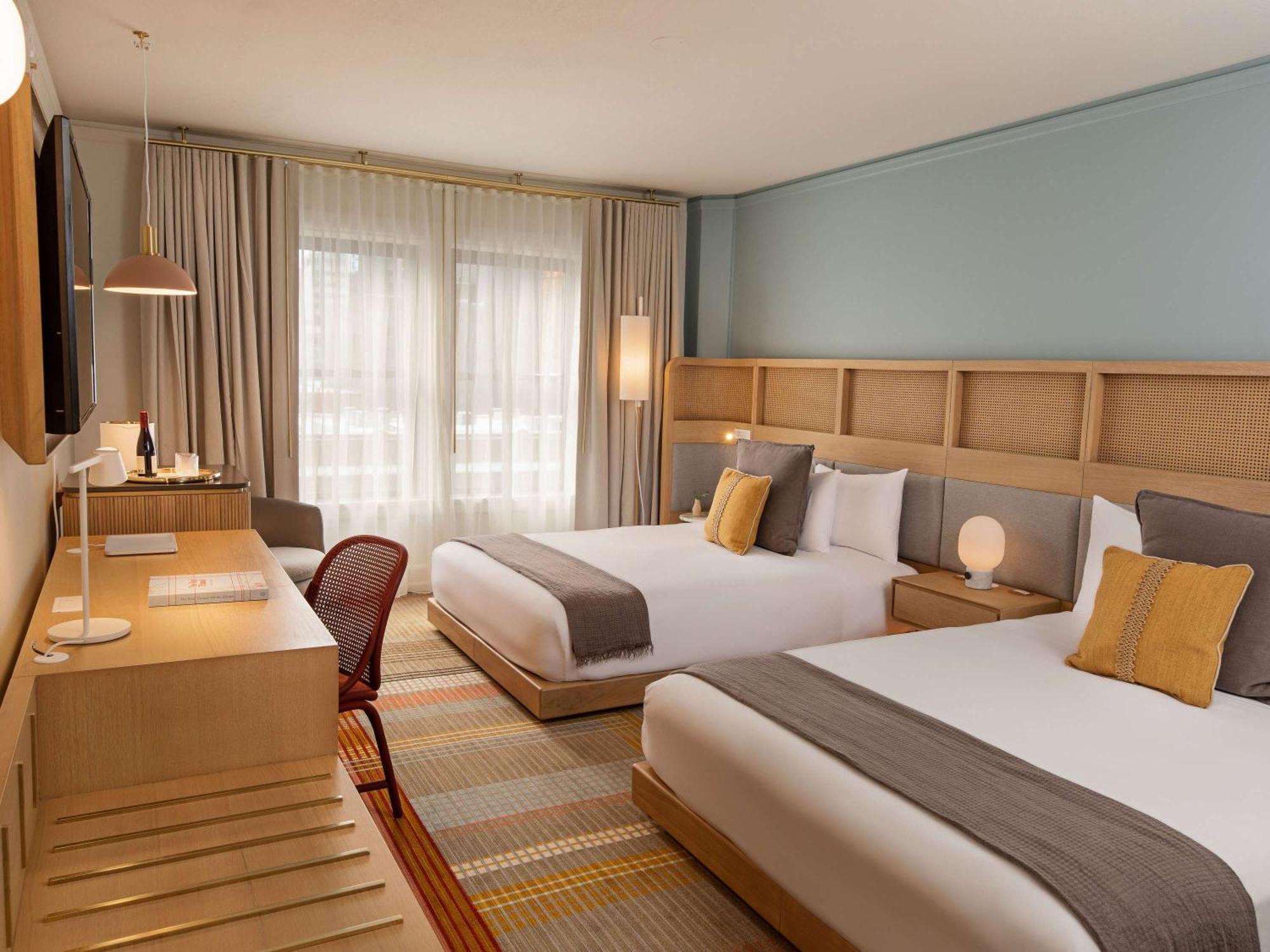 Hotel Andra Mgallery Collection 4*