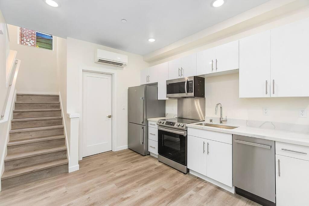 Vermithor's Bronze Ember Sweet Apartment Seattle