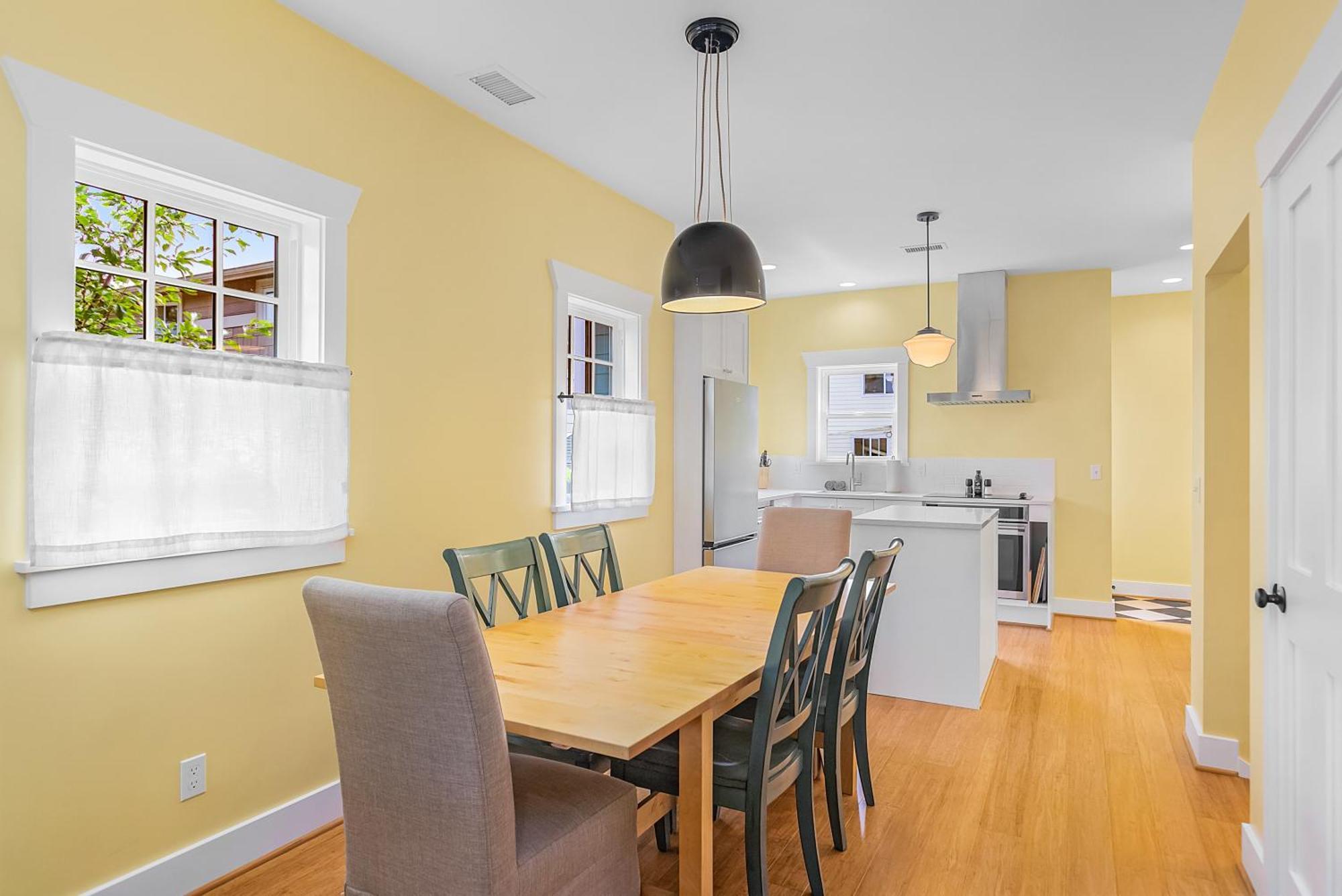 Phinney's Newest Family House With Bbq Apartment *