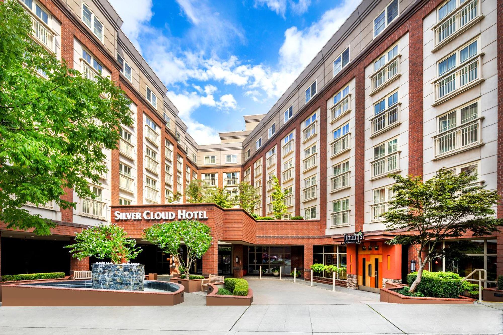 Hotel Silver Cloud - Broadway 4*
