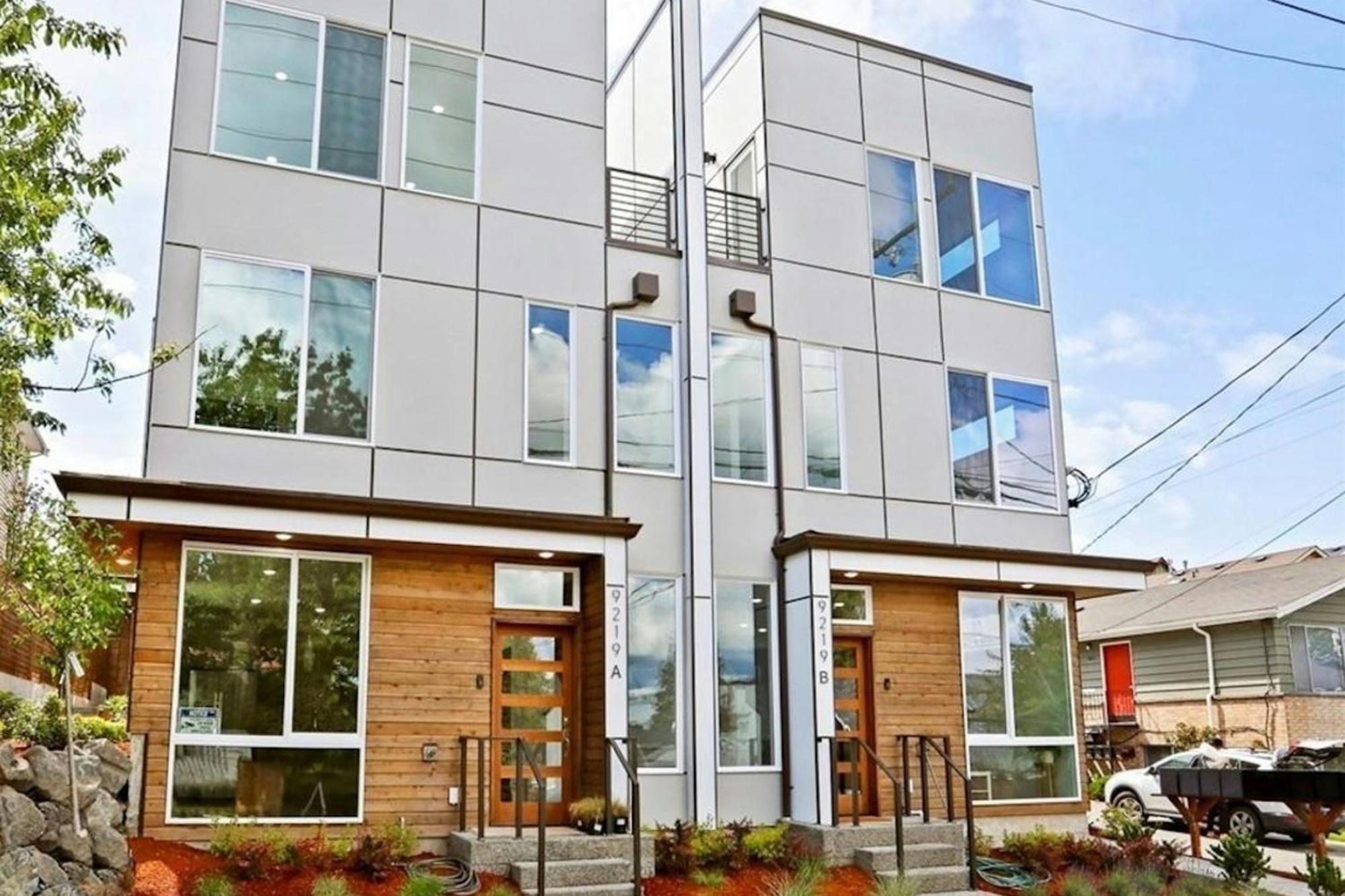 Greenwood Glimmer * Seattle