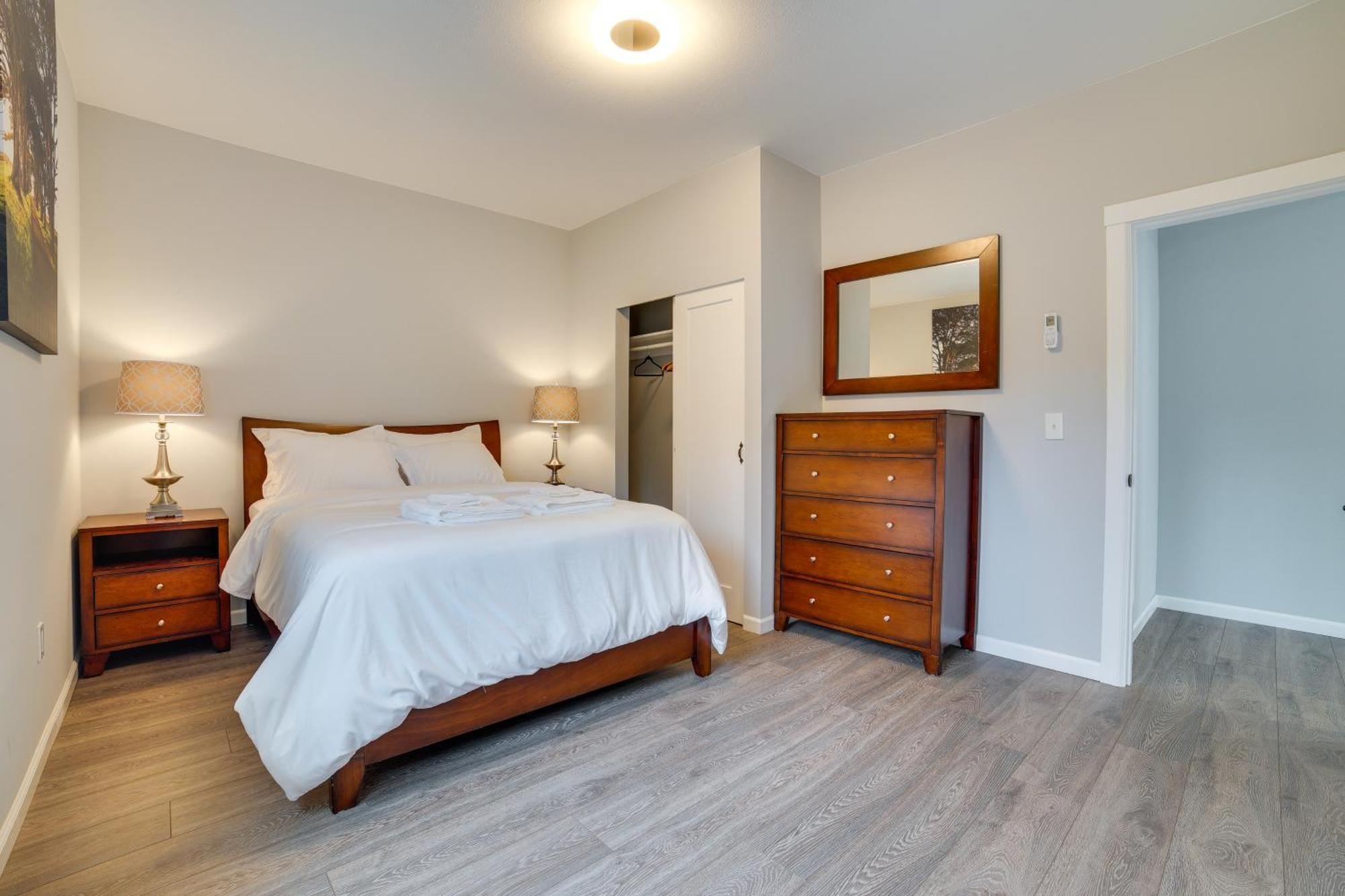 Luxe Vacation About 9 Mi To Downtown! Holiday home *