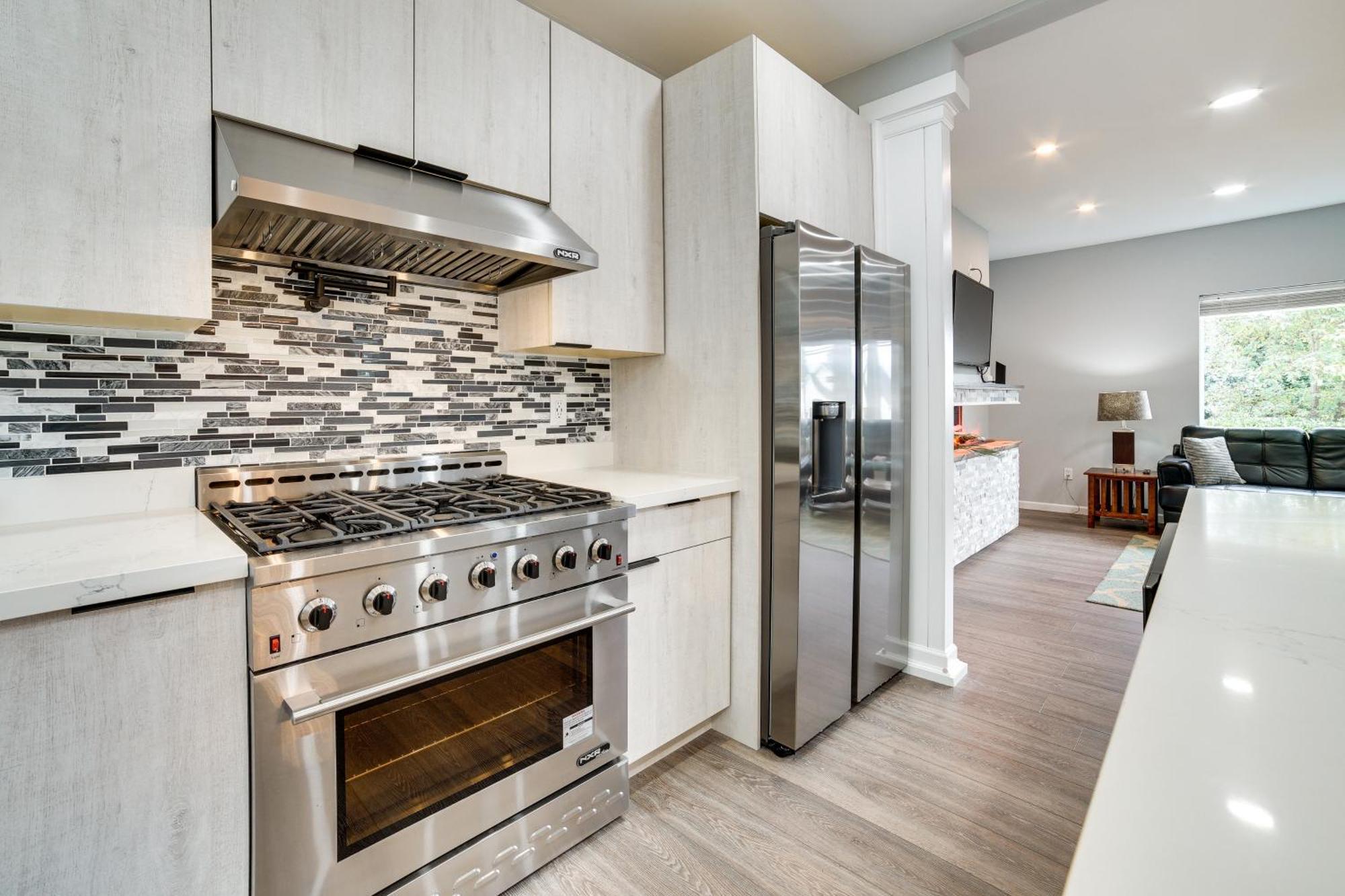 Holiday home Luxe Vacation About 9 Mi To Downtown! *