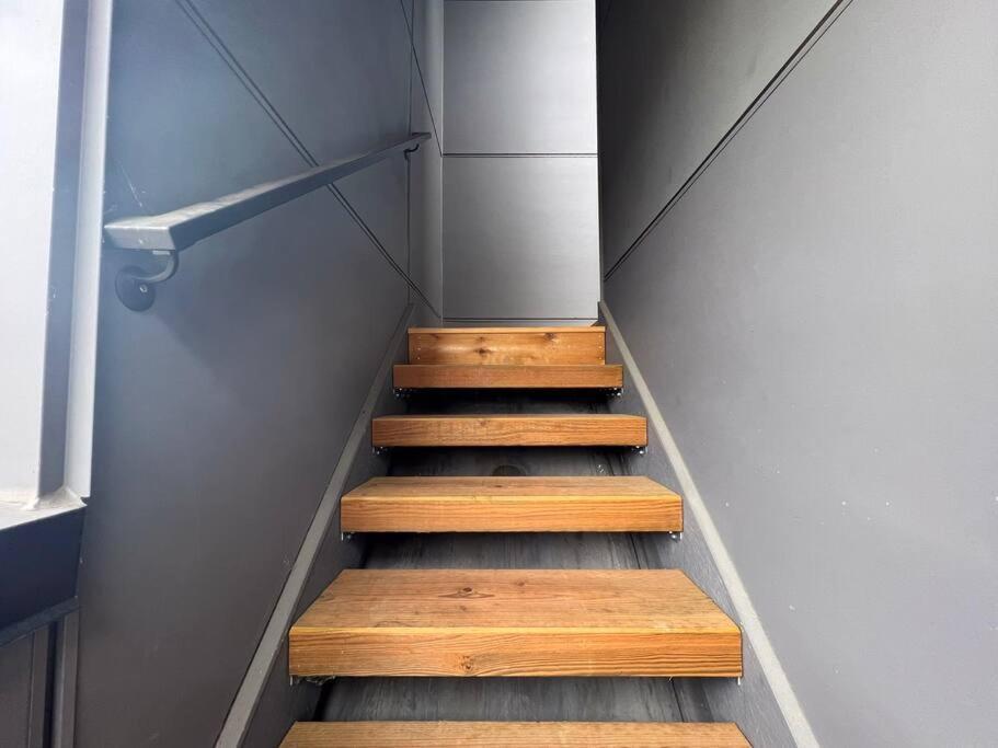 Apartment Modern 2 Bedroom Townhome Seattle