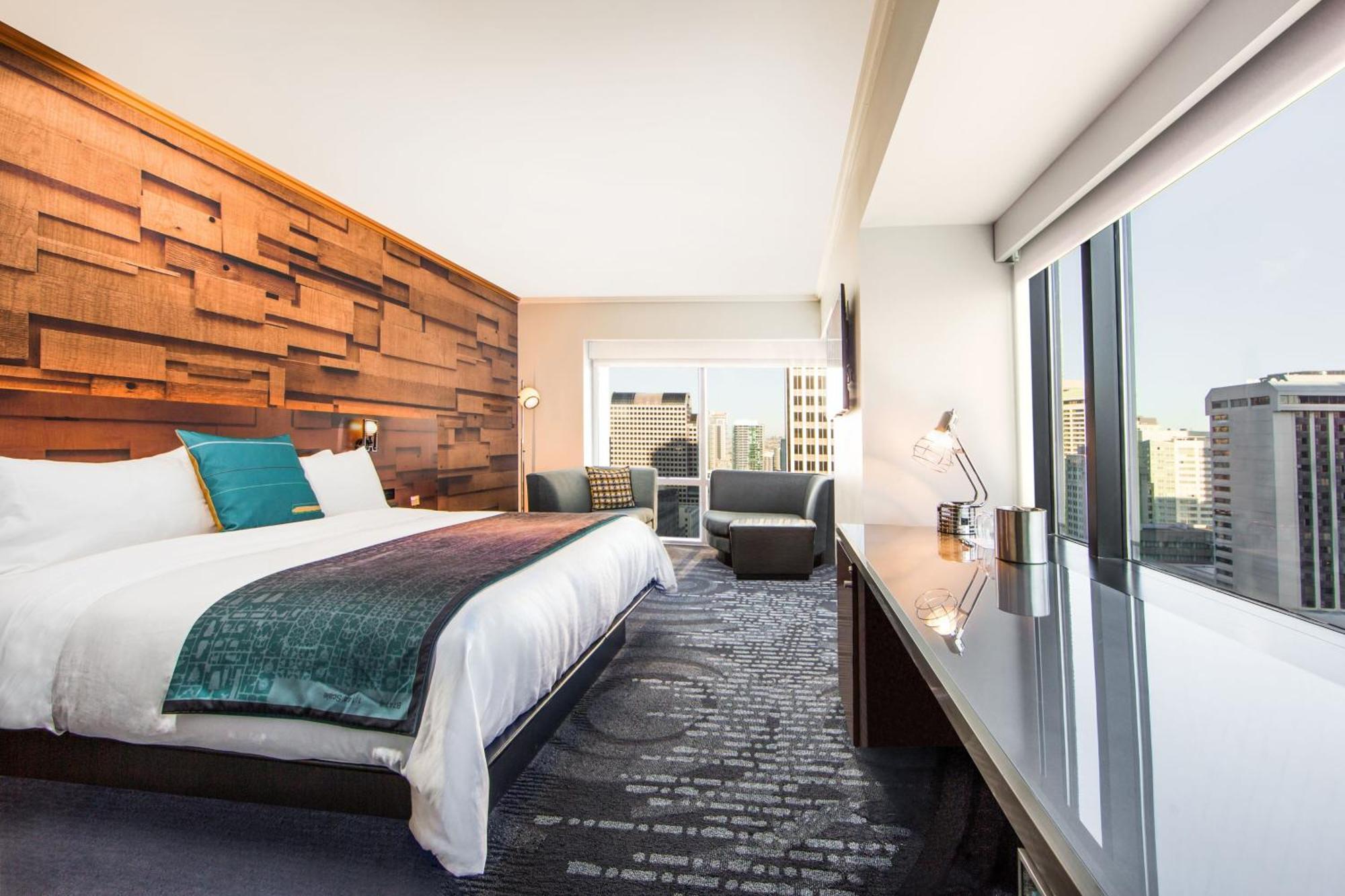 Hotel W