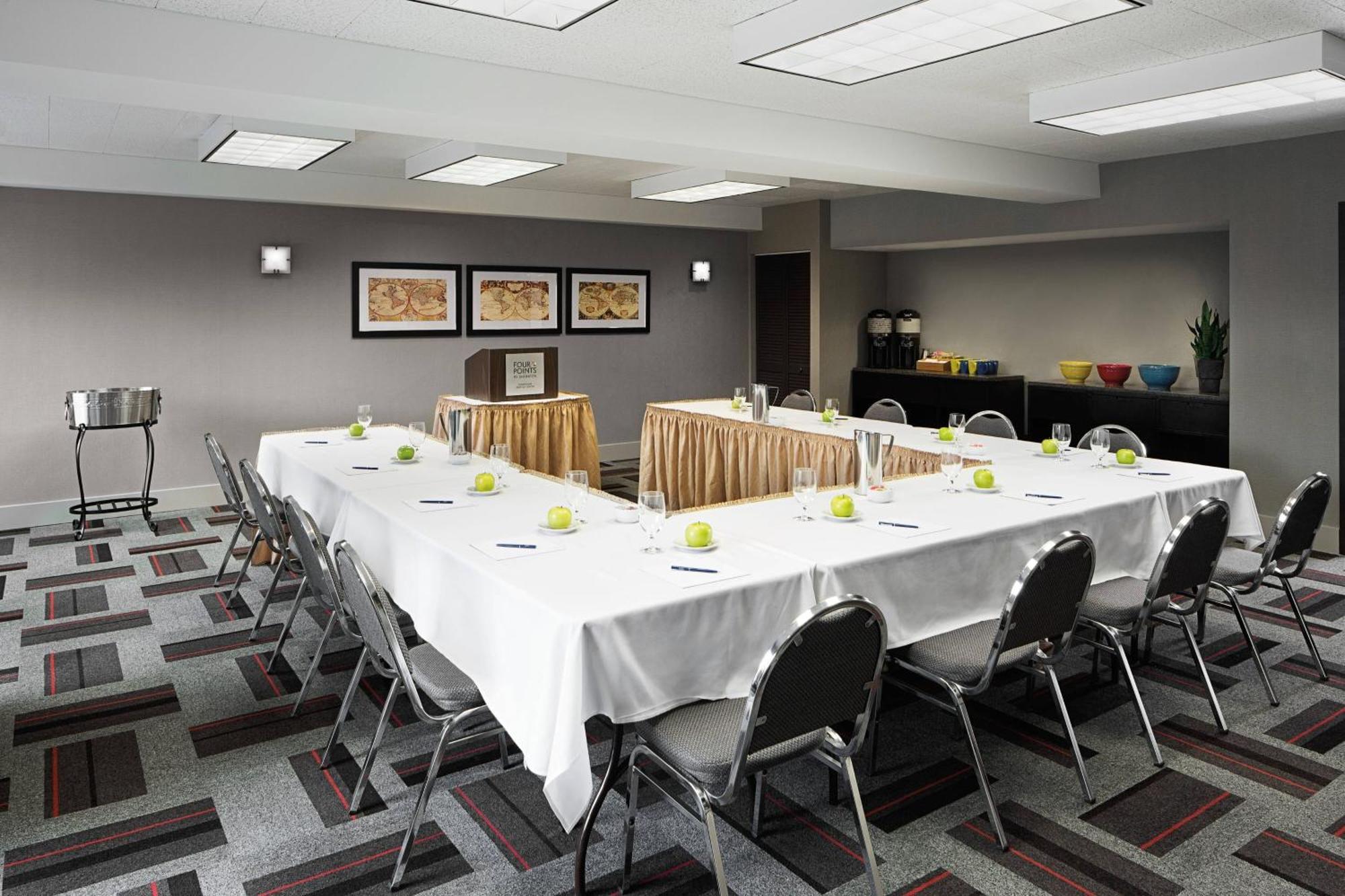 Hotel Four Points By Sheraton Downtown Center