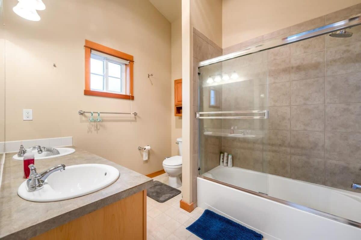 Holiday home Urban Oasis- Central 2 Bedroom Unit, Walking Distance To Seattle's Top Attractions