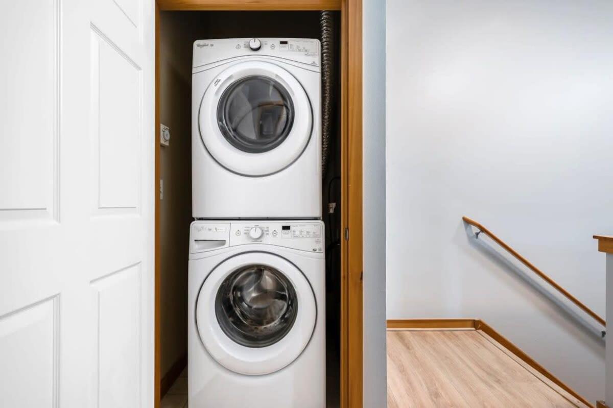 Holiday home Urban Oasis- Central 2 Bedroom Unit, Walking Distance To Seattle's Top Attractions Seattle